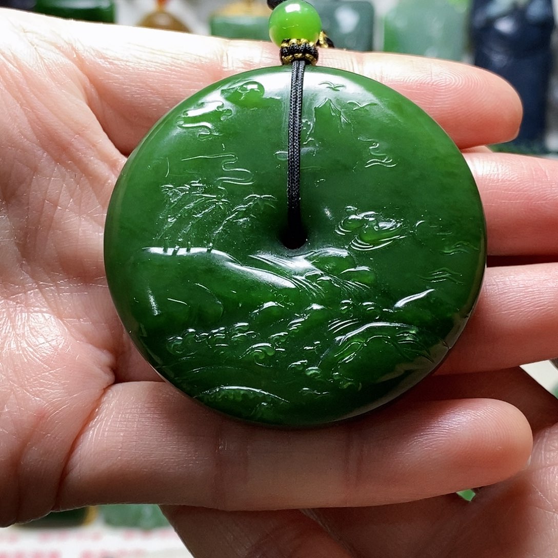 和田玉颈饰未镶嵌周****翔