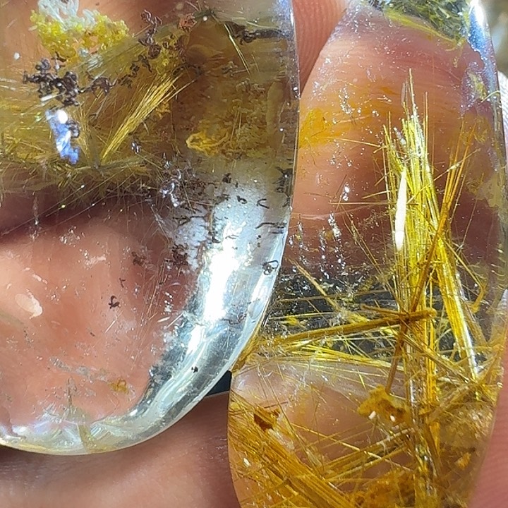 苏***馆未镶嵌颈饰水晶好