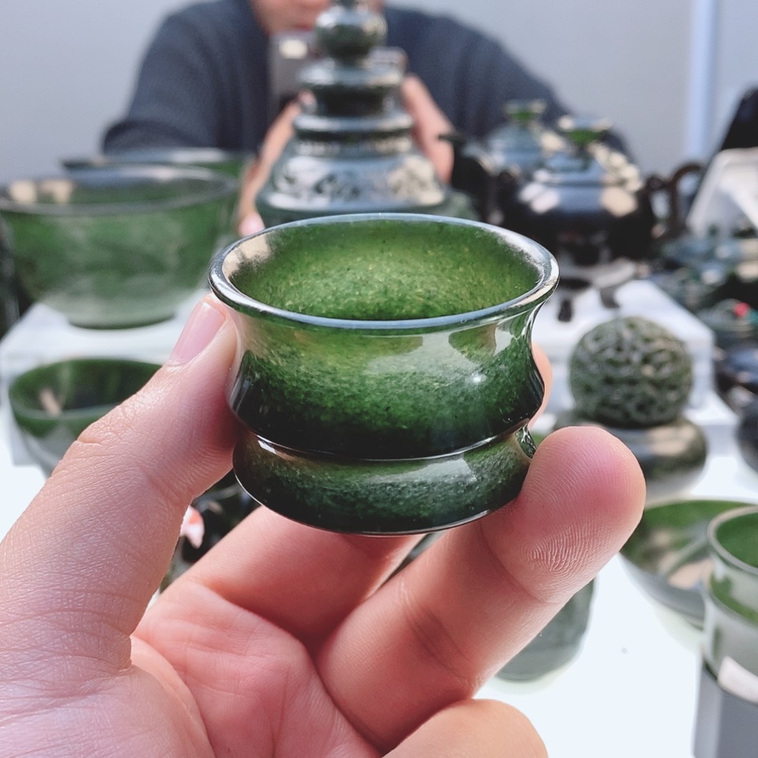 和田玉（青玉）把件未镶嵌做****?