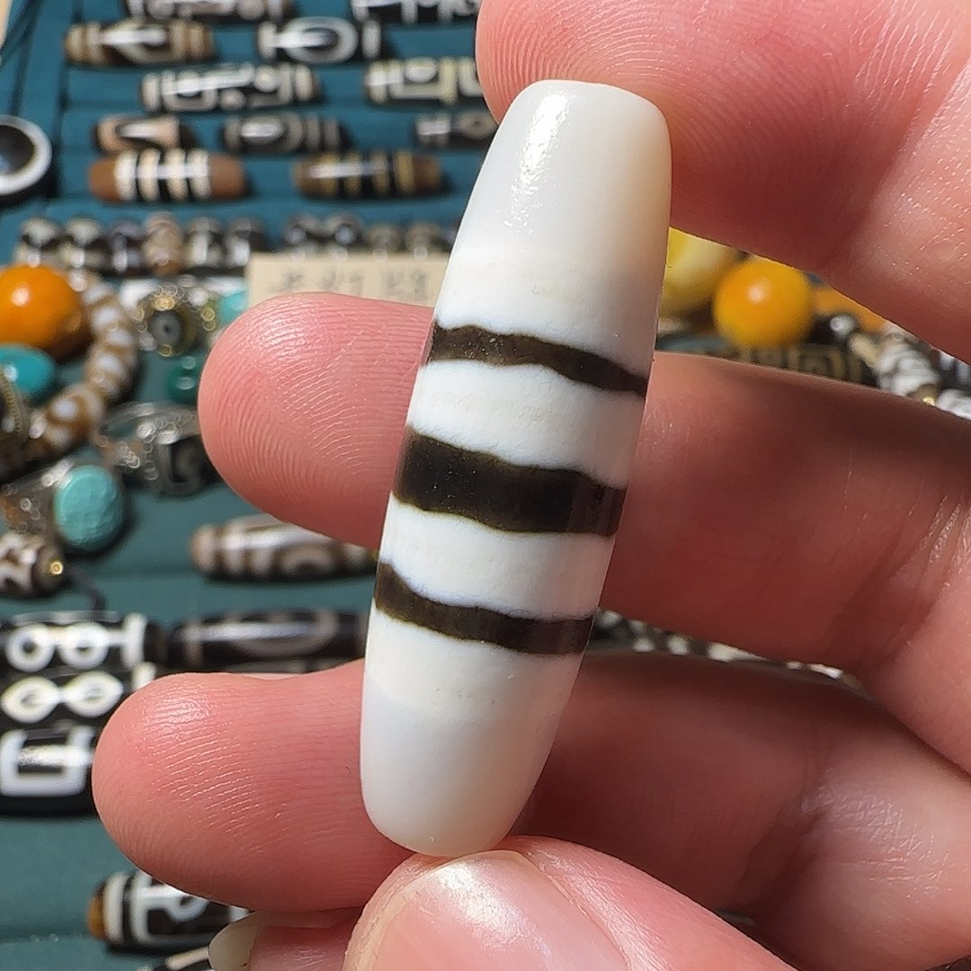 玛瑙/玉髓颈饰合金