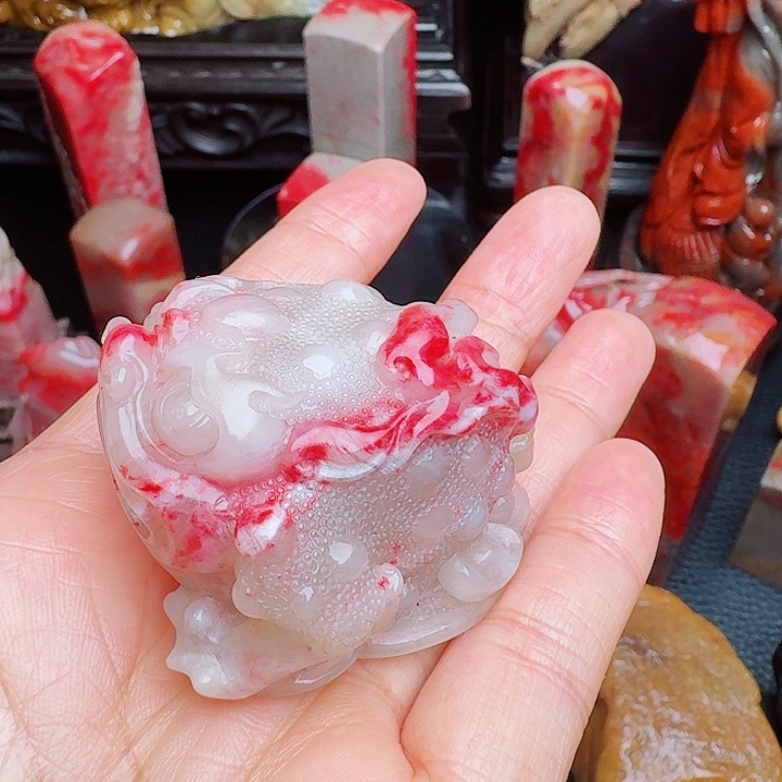 晶***馆巴林鸡血石巴林鸡血精品把件