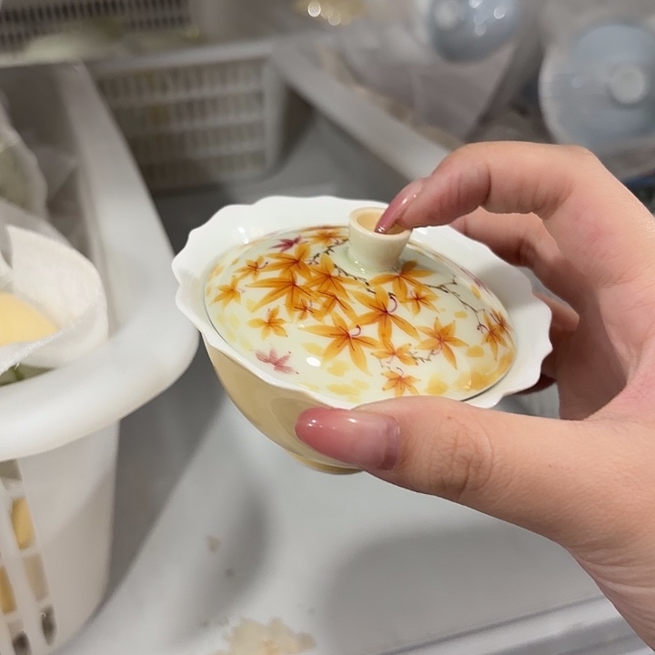 摆件陶几近风霜      