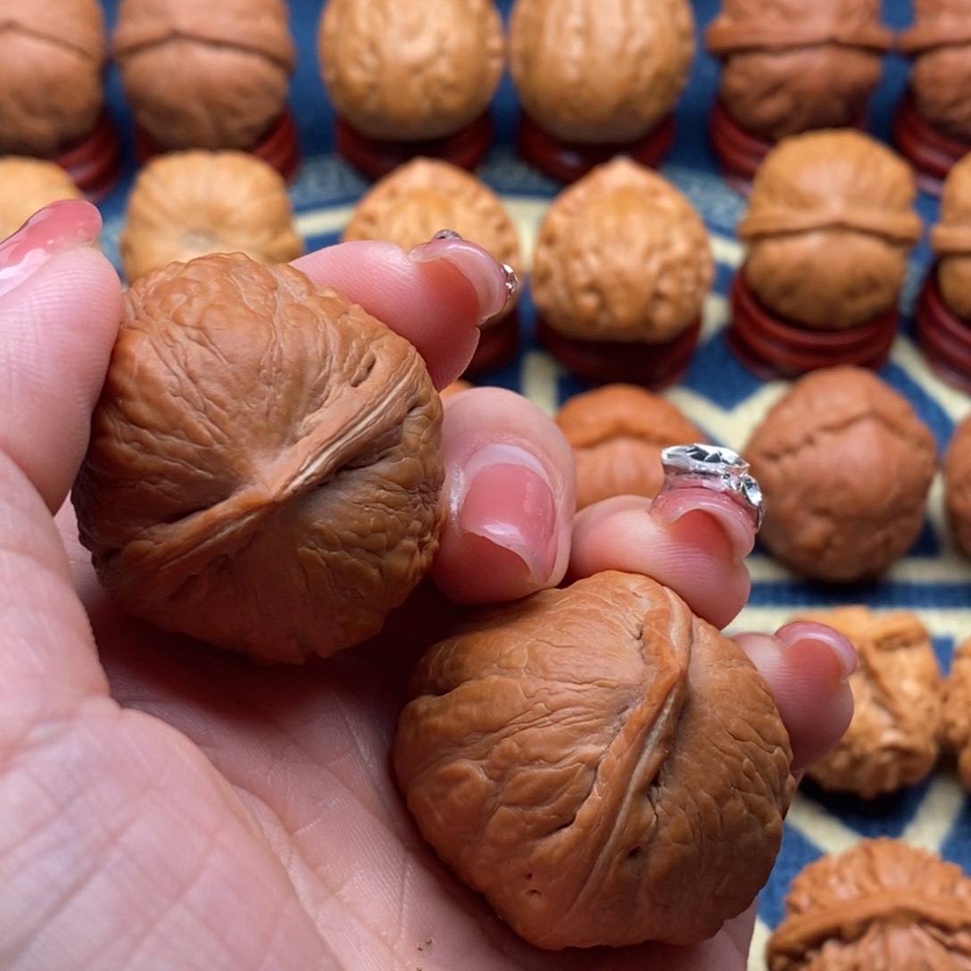 文玩核桃把件M*精品小手捻