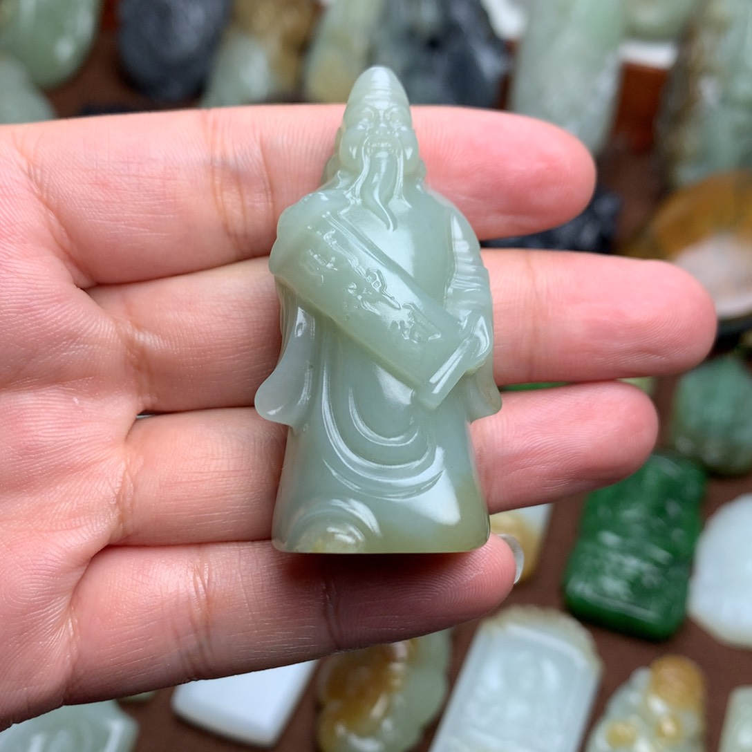 和田玉挂件未镶嵌阿*