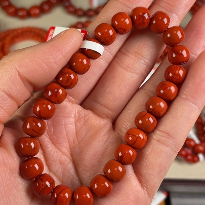南红玛瑙手链未镶嵌