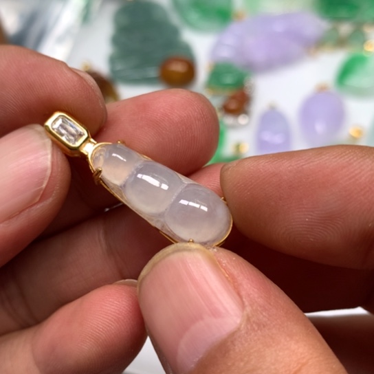 翡翠颈饰银S925镶嵌翡翠