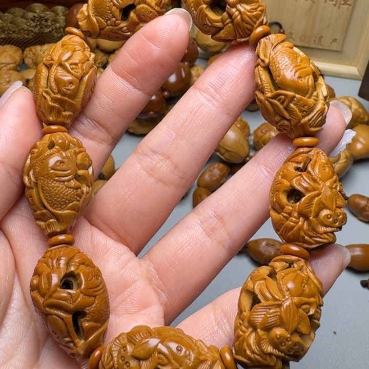 橄榄核手串/手链鱼戏莲叶