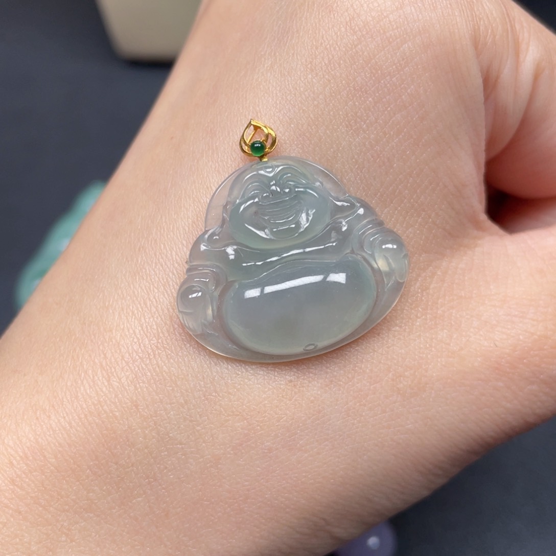 翡翠颈饰18K金镶嵌翡翠