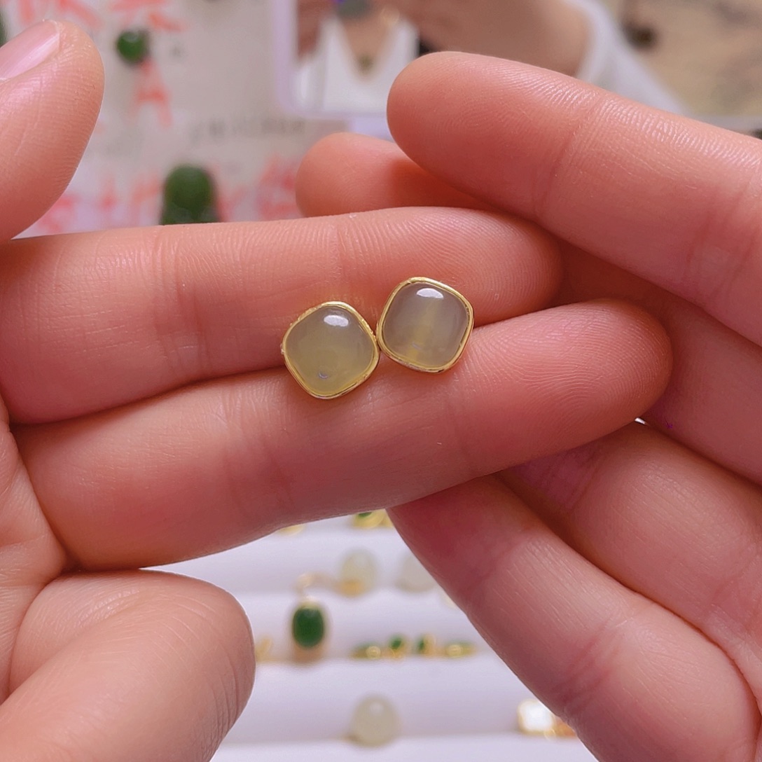 和田玉耳饰银S925镀金镶嵌