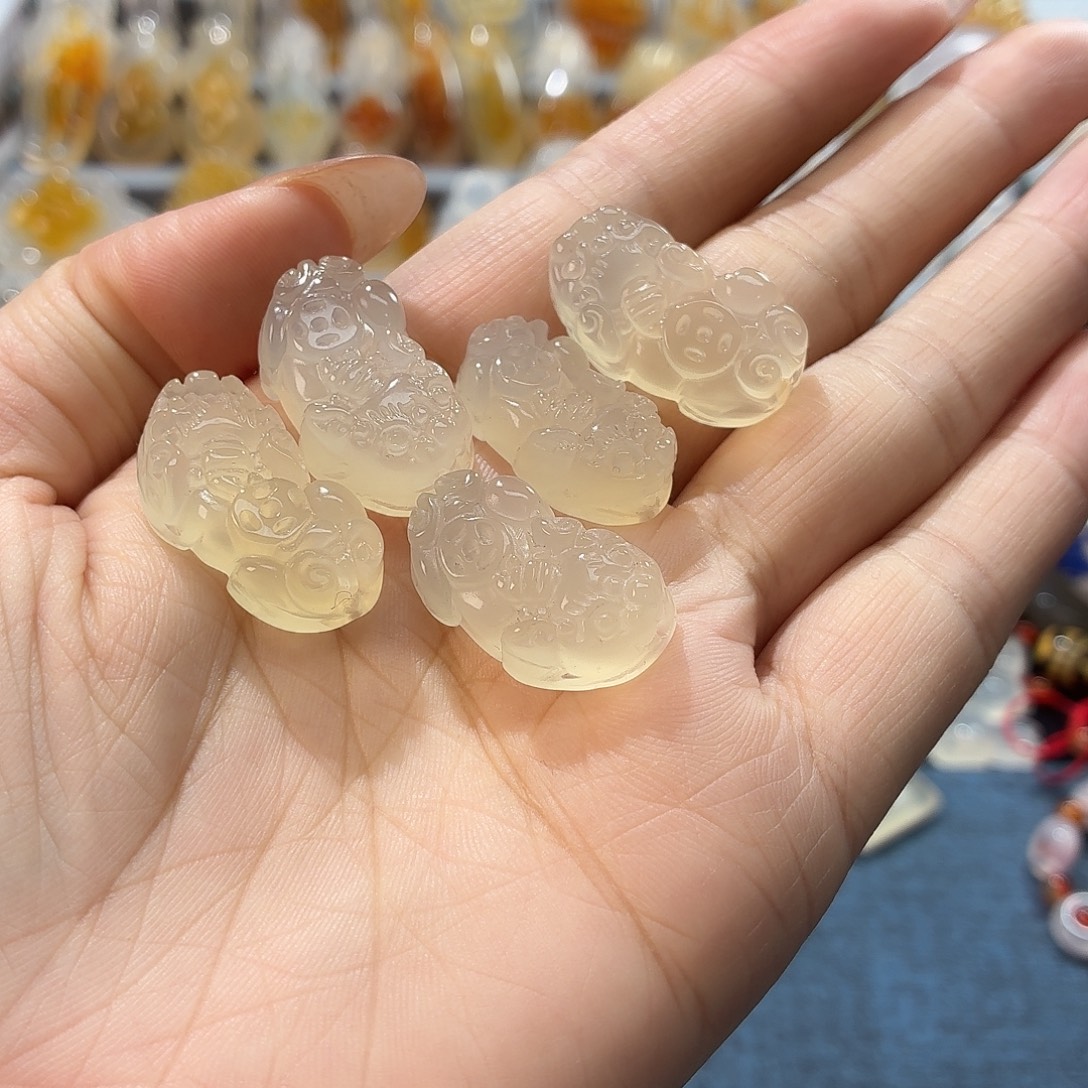 玛瑙/玉髓未镶嵌颈饰