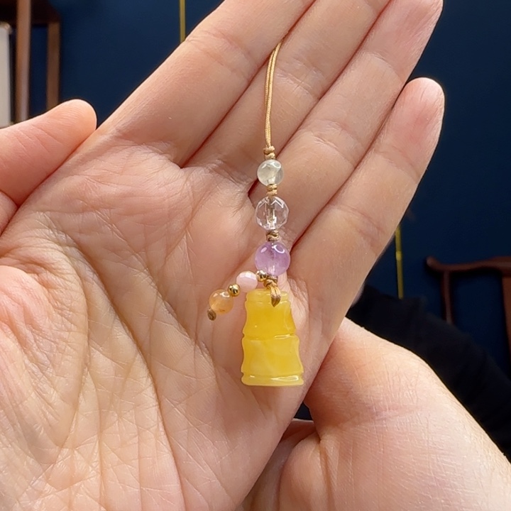 蜜蜡吊坠(赠链)未镶嵌