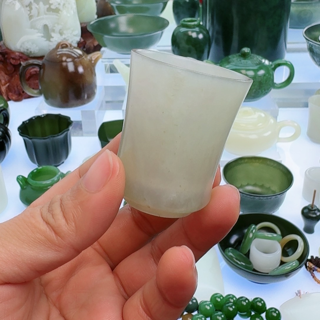 和田玉（白玉）挂件未镶嵌