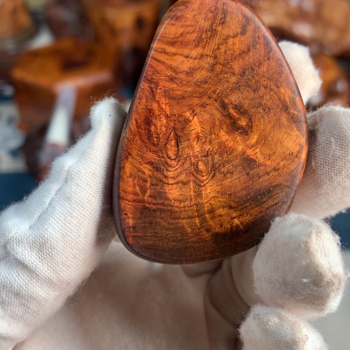 黄花梨/降香黄檀把件把件