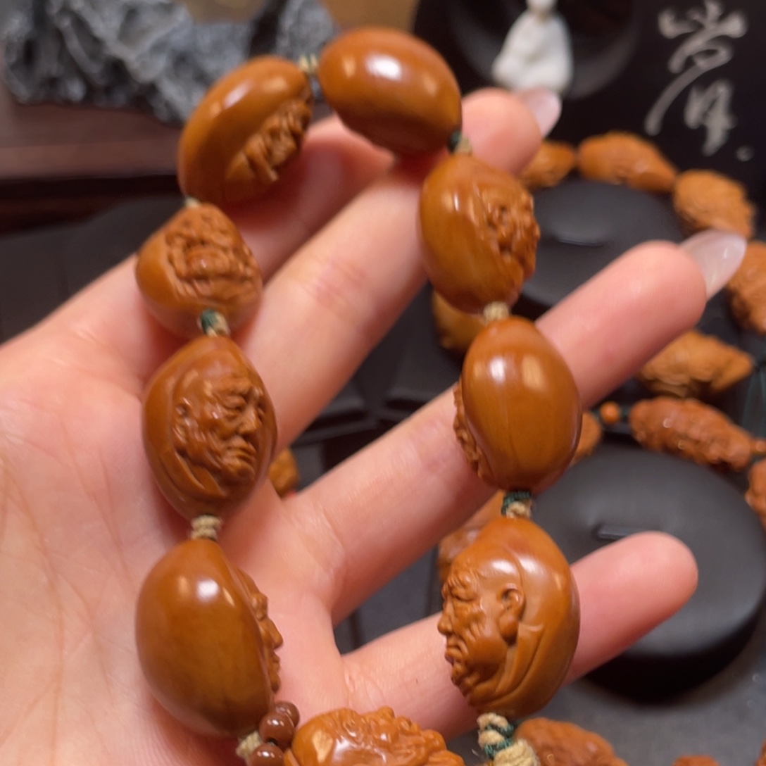 橄榄核吊坠十大弟子