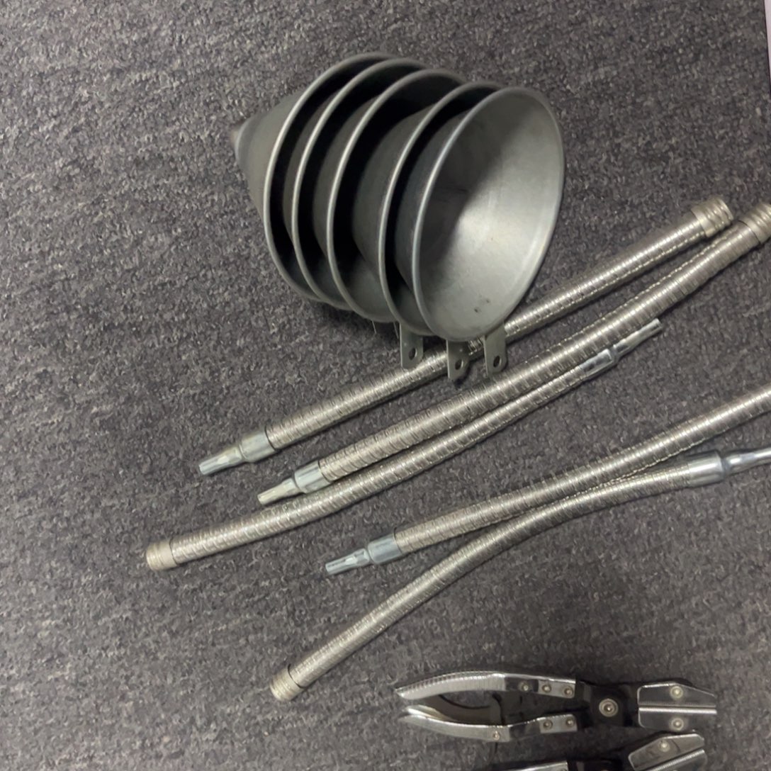 机油加注漏斗万向