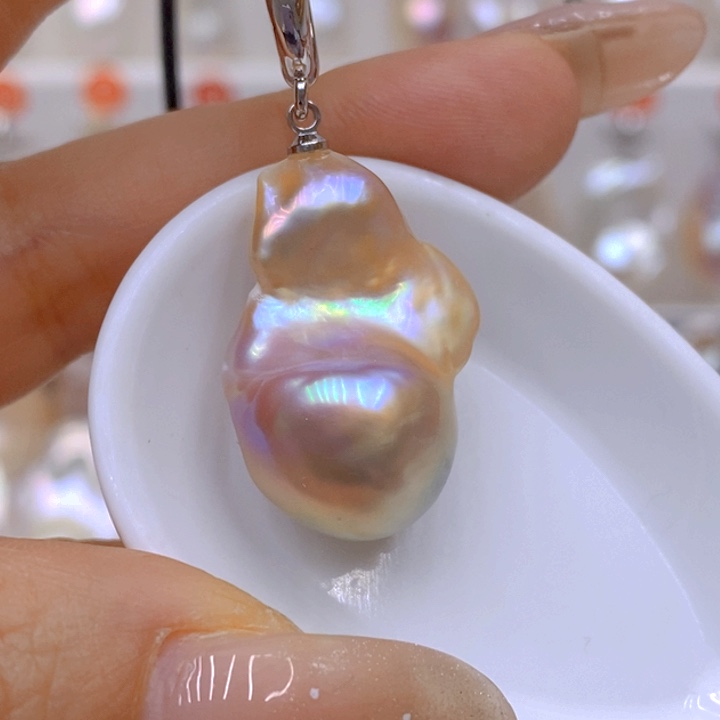 吊坠(赠链)未镶嵌淡水珍珠