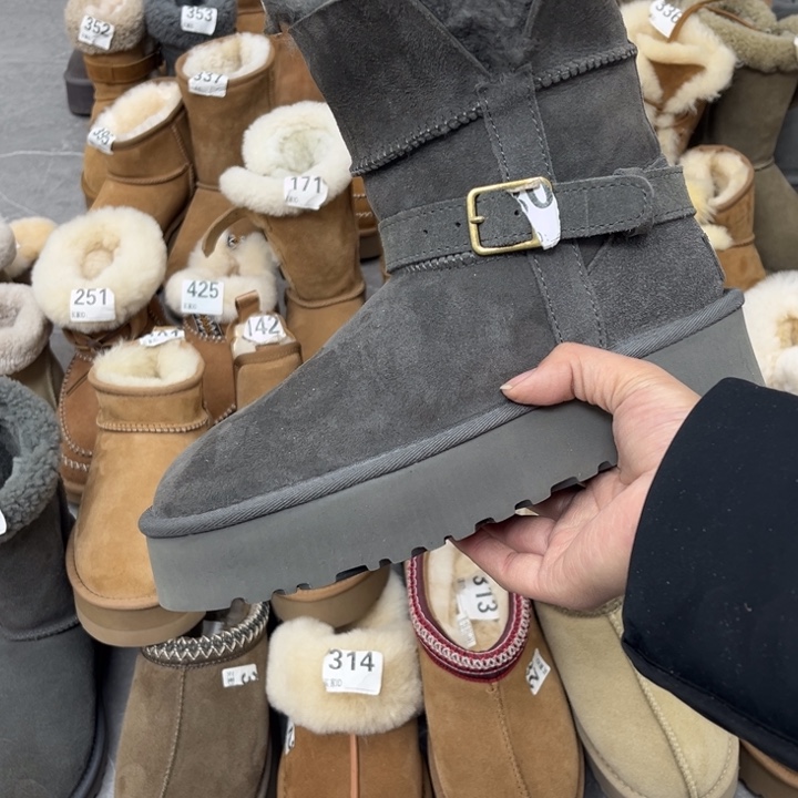 灰色小骑士38码数的