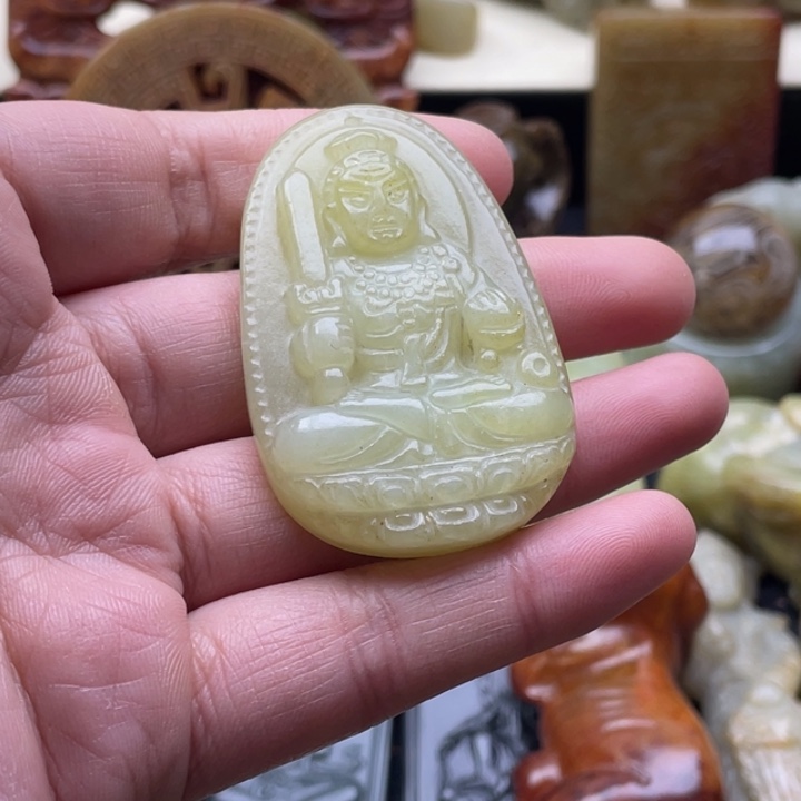 蛇纹石玉未镶嵌颈饰48
