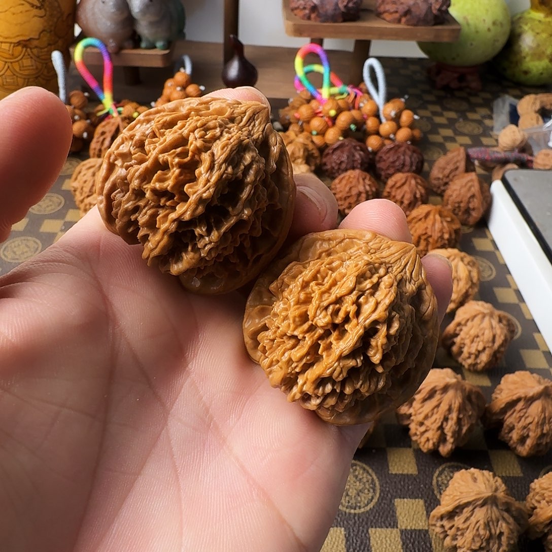 把件文玩核桃满天星