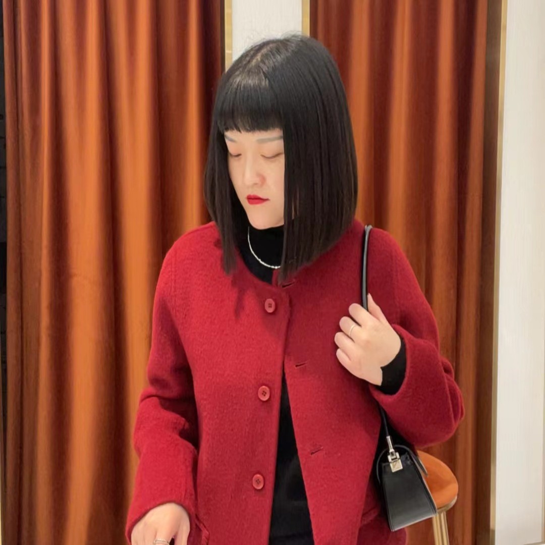 （老郭说穿搭）金2025时尚短裤大衣