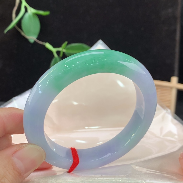 翡翠手镯未镶嵌111/1853