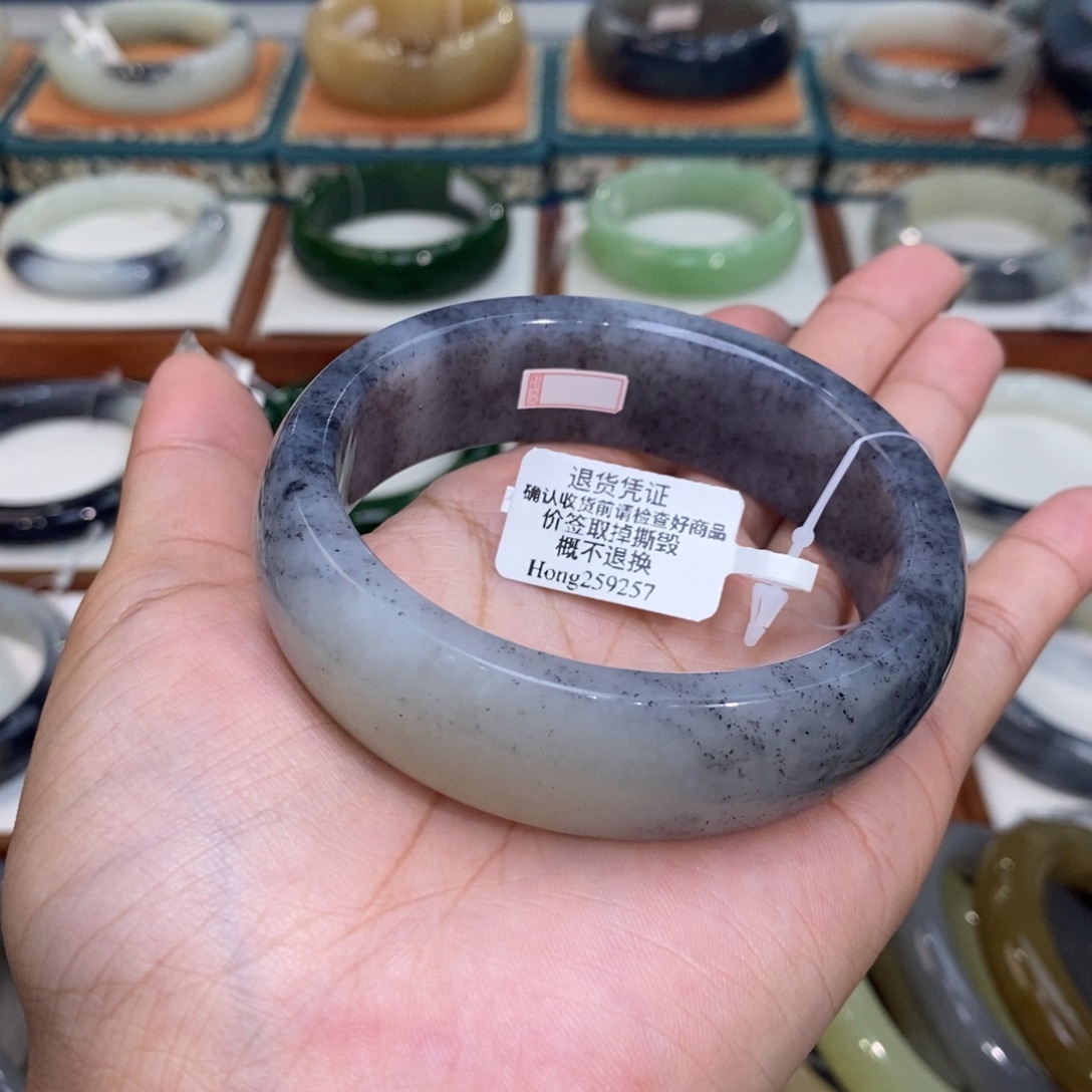 和田玉未镶嵌手镯和田玉籽青花5960