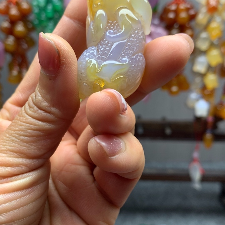 玛瑙/玉髓小配饰未镶嵌李**娘