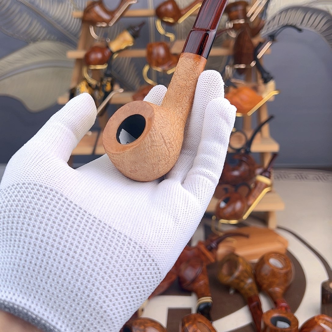 用***7原木喷砂款外交官