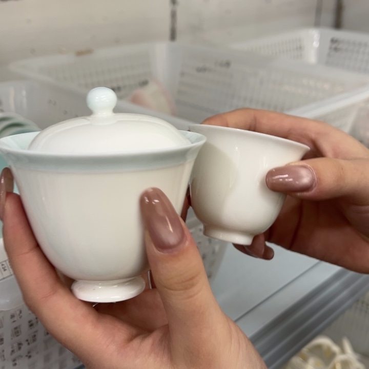 两件套哈哈哈哈哈哈