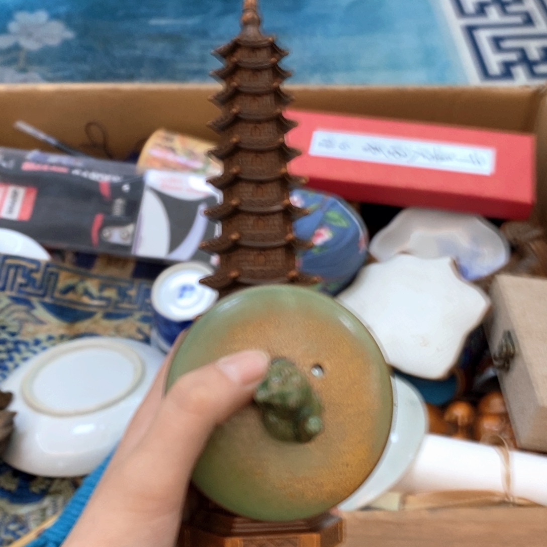 瓷片哈哈哈哈哈哈哈哈哈