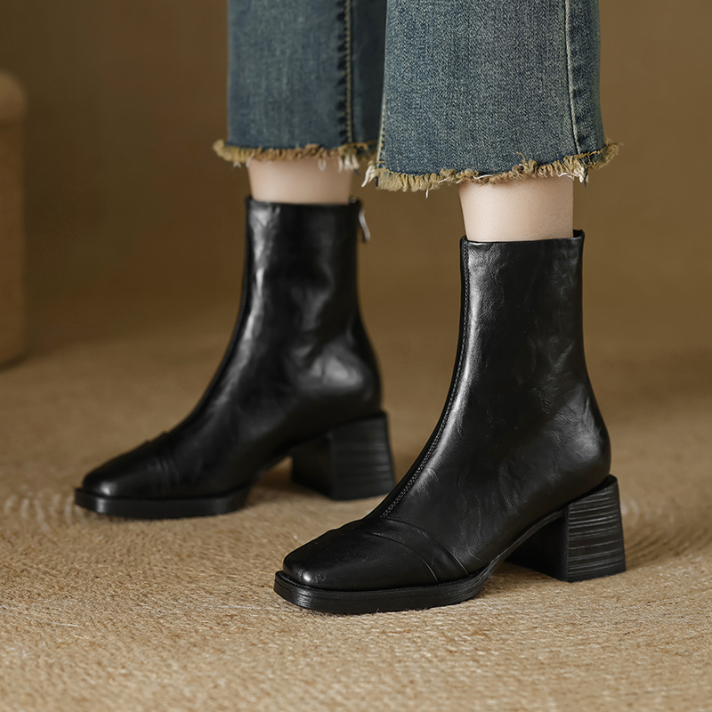 J法式软底软面粗跟短靴女2025秋冬复古方巾中跟时装气质短靴397