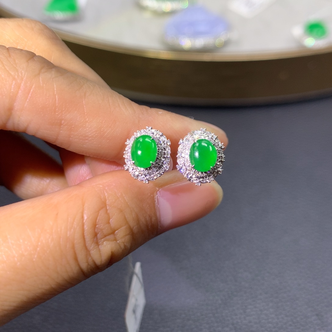 翡翠耳饰18K金镶嵌翡翠