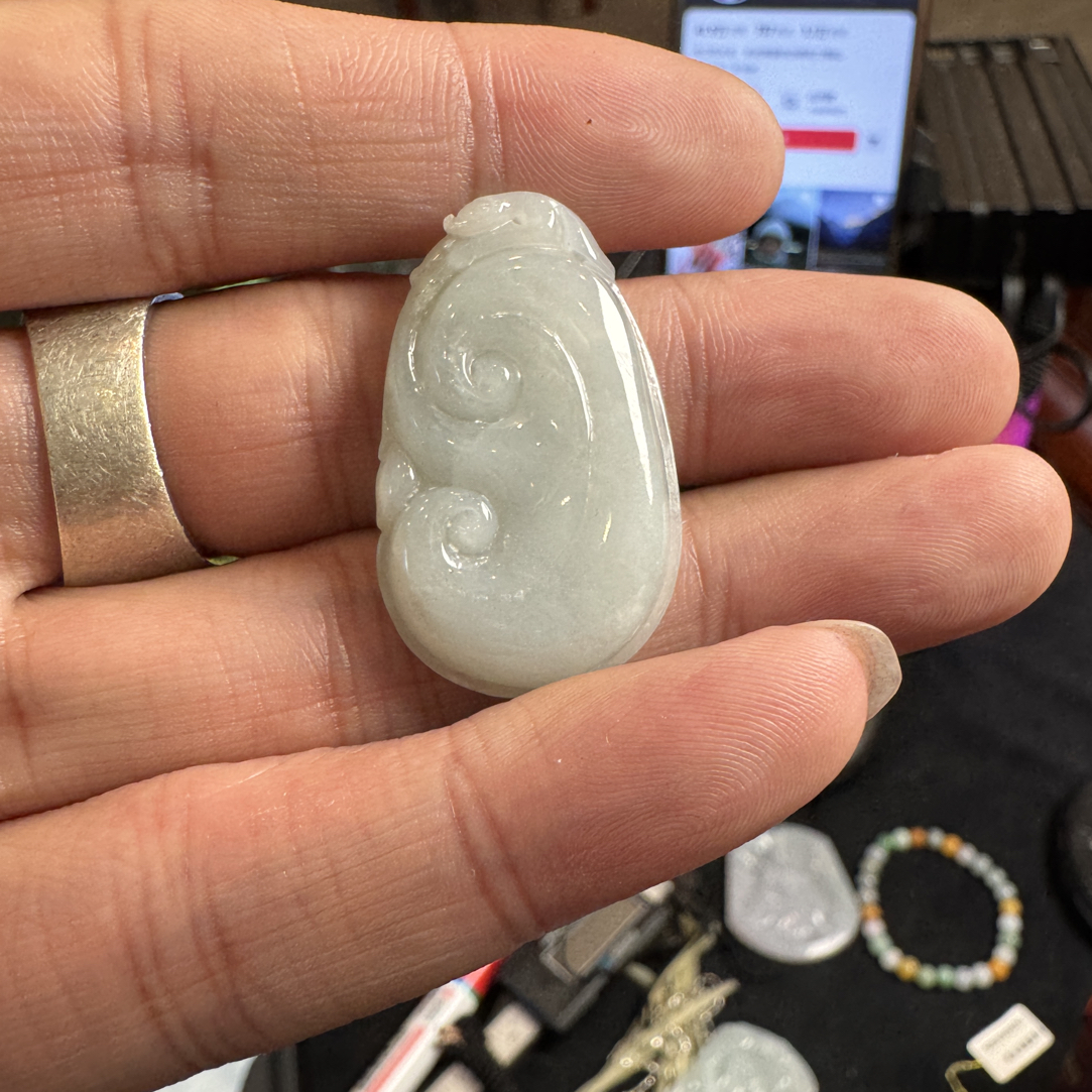 翡翠A货精品如意