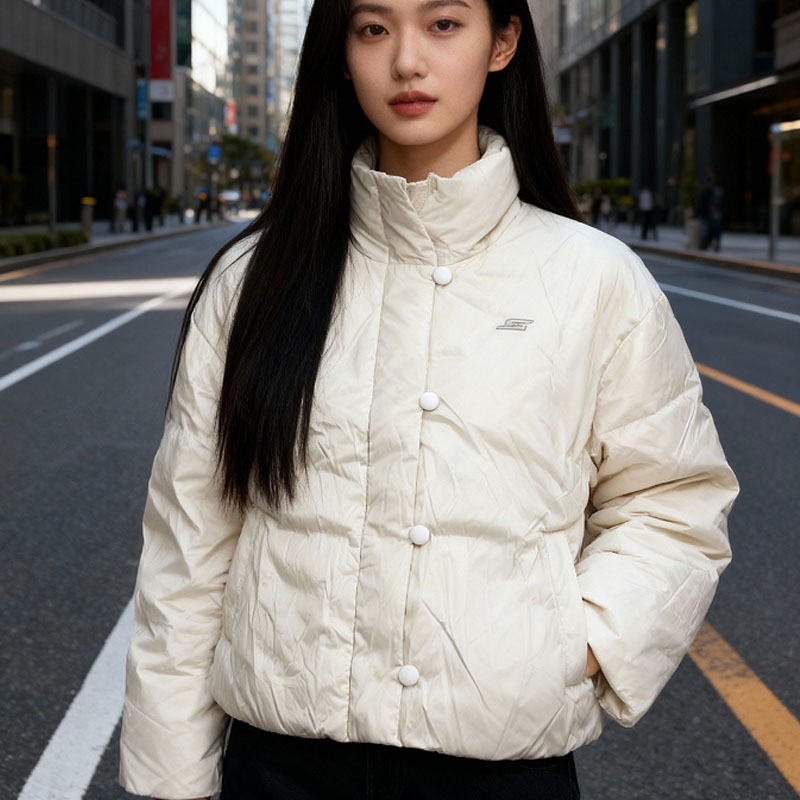 SKECHERS/斯凯奇时尚潮流梭织短款保暖休闲冬季羽绒外套P421W077