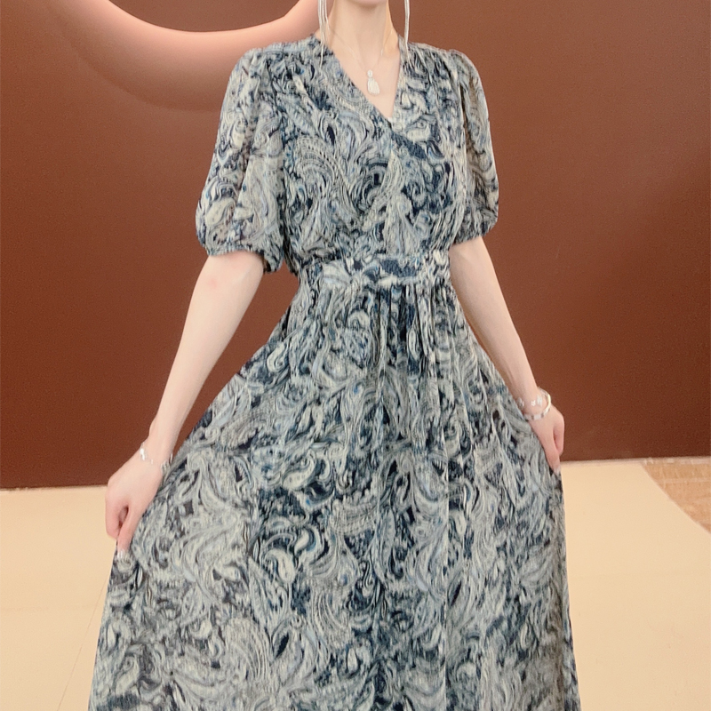 2025春夏新款V领收腰短袖连衣裙中长款系带显瘦大摆裙