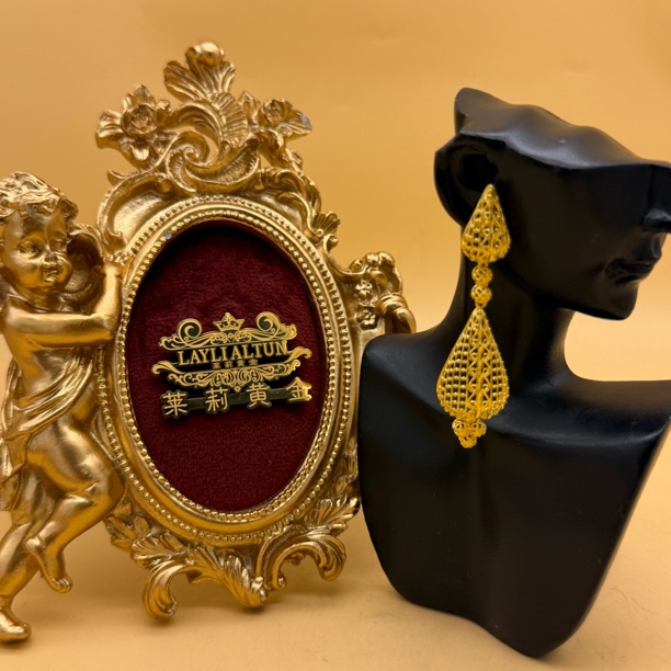 C播 9.52g 足金999 耳饰f