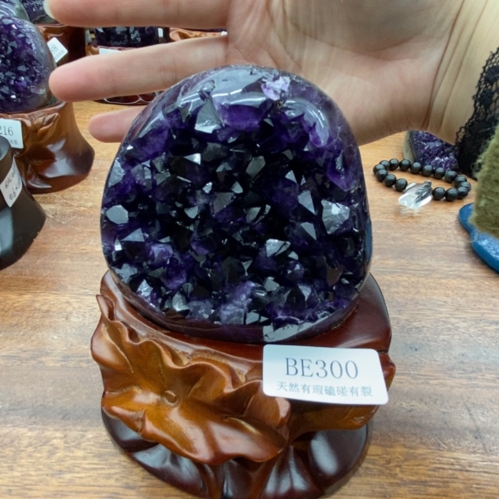 紫晶大型摆件（非配饰）未镶嵌