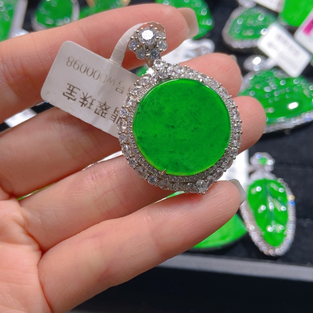 翡翠吊坠(不含链)银S925镶嵌