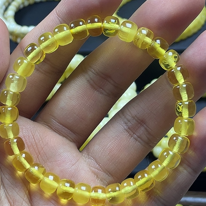 琥珀未镶嵌珠宝奇石7.4mm金珀手串