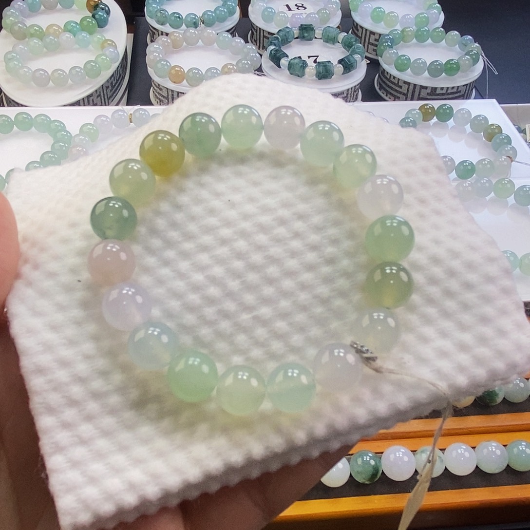 定制翡翠未镶嵌翡翠卡10