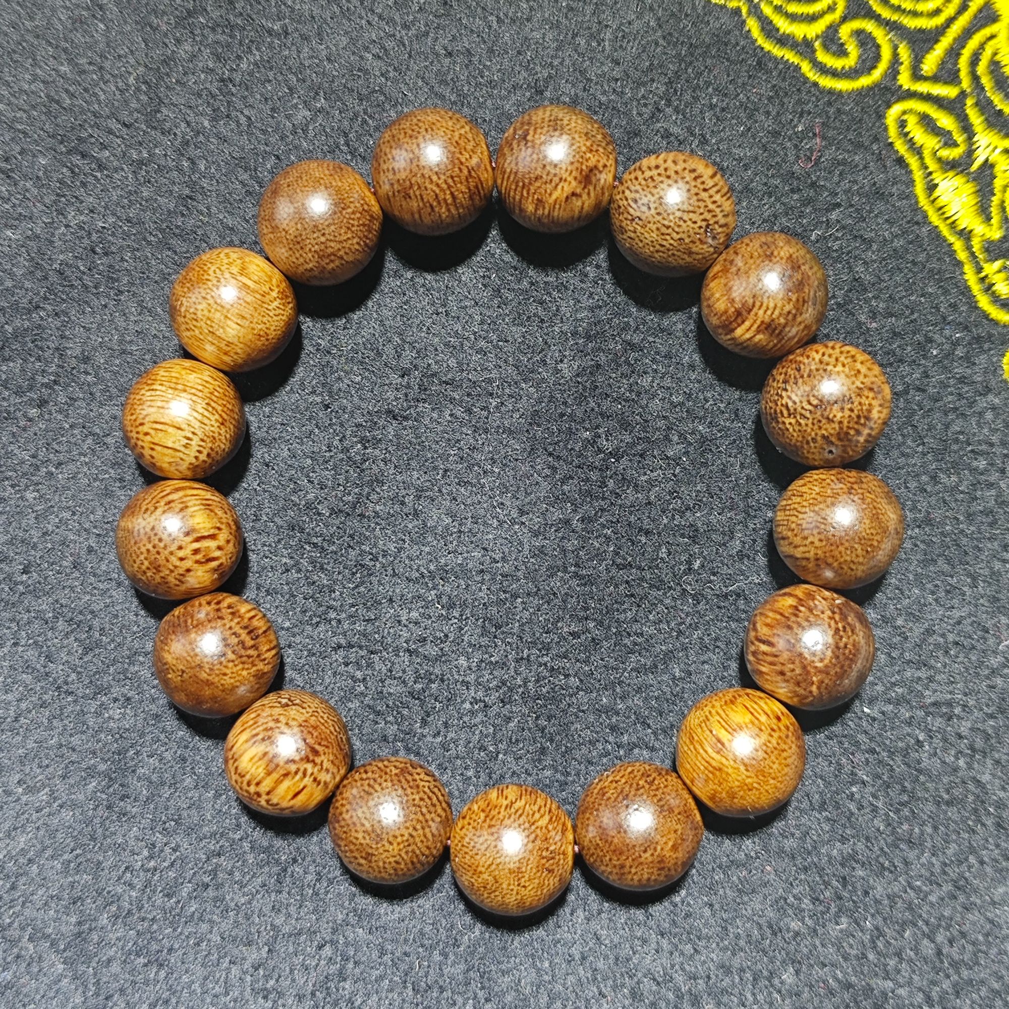 A18【馆长专属土特产木串】