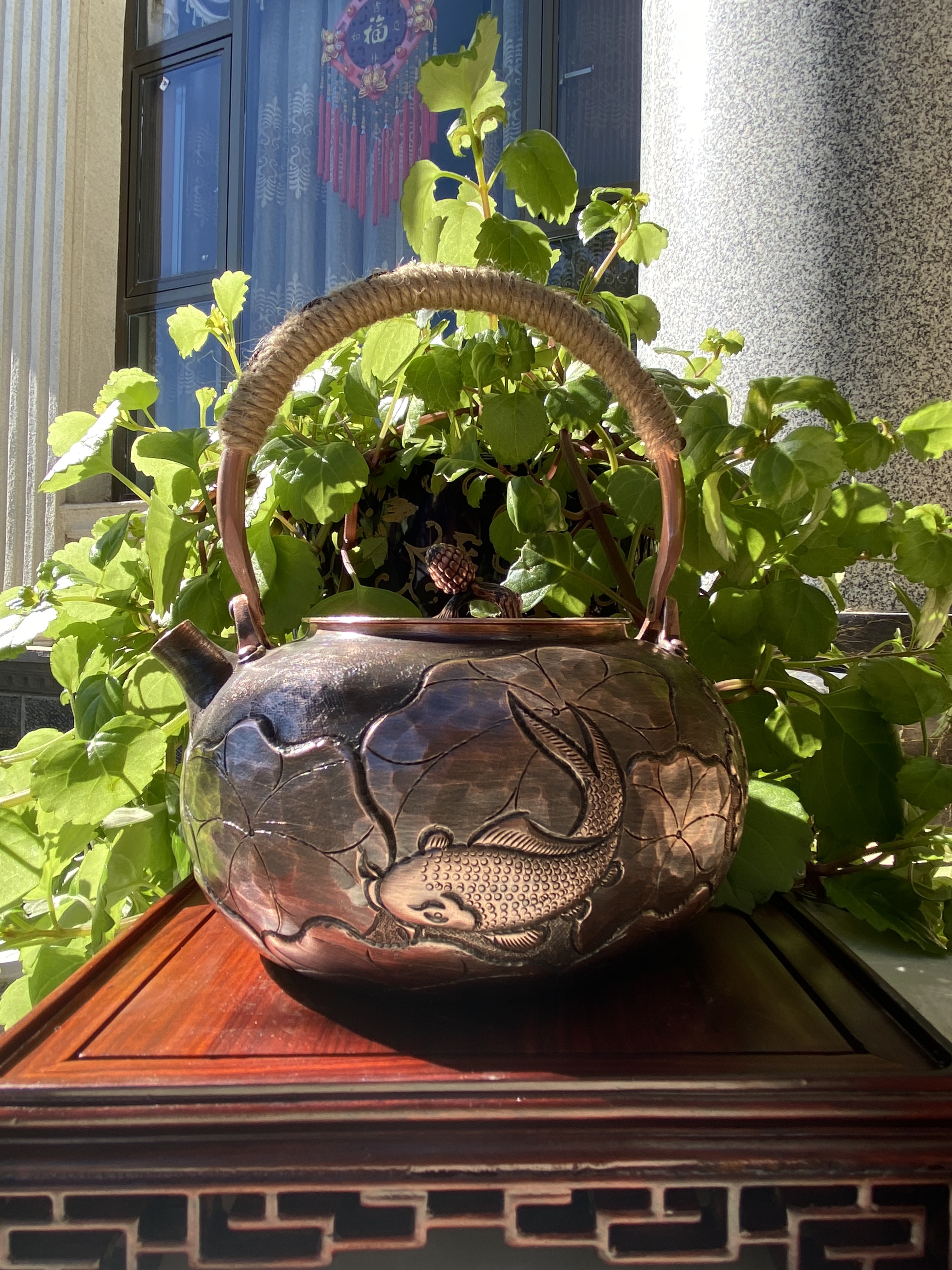 云南手工錾刻紫铜烧水壶大容量莲下有鱼设计纯手工中式大号复古