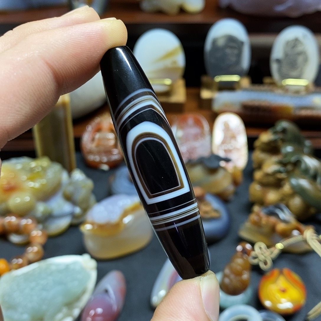 藏***波玛瑙/玉髓未镶嵌颈饰