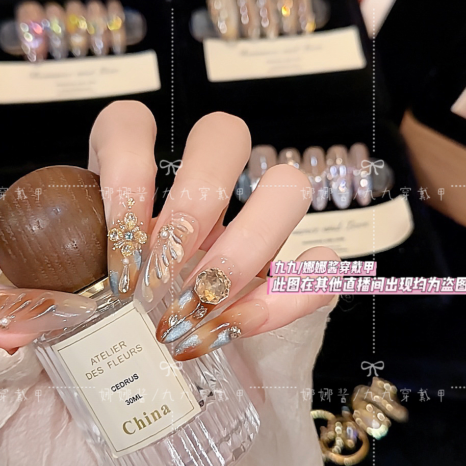金翼钻芒 手工穿戴甲立体翅膀晕染锆石高级光疗美甲可拆卸穿戴甲
