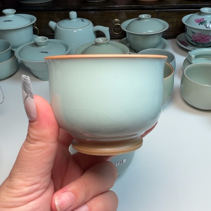 瓷片微瑕哈哈哈哈哈哈