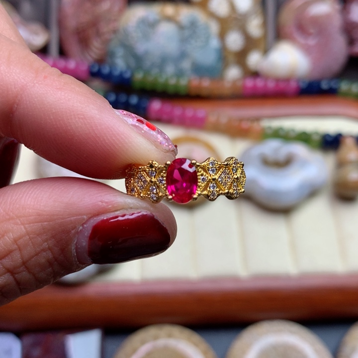 硅化珊瑚（珊瑚玉）颈饰未镶嵌