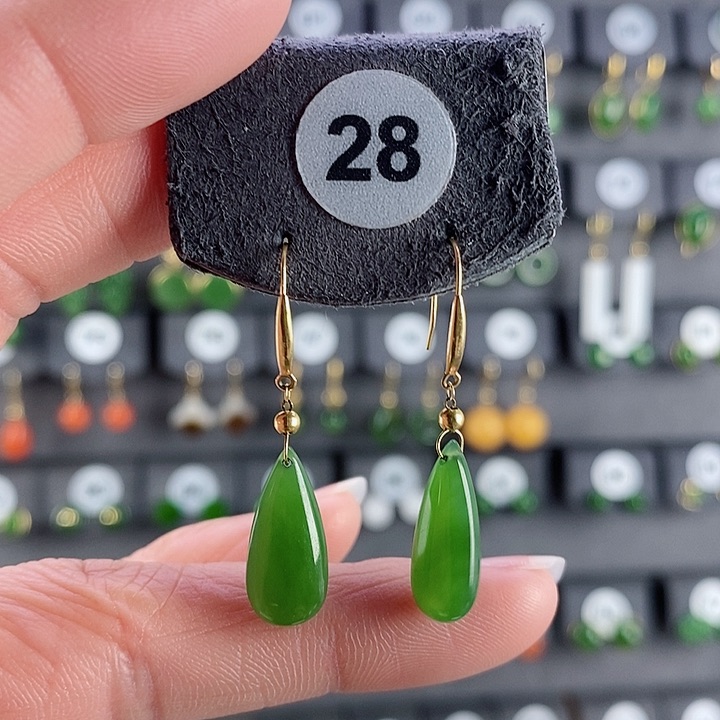 和田玉耳饰18K金镶嵌