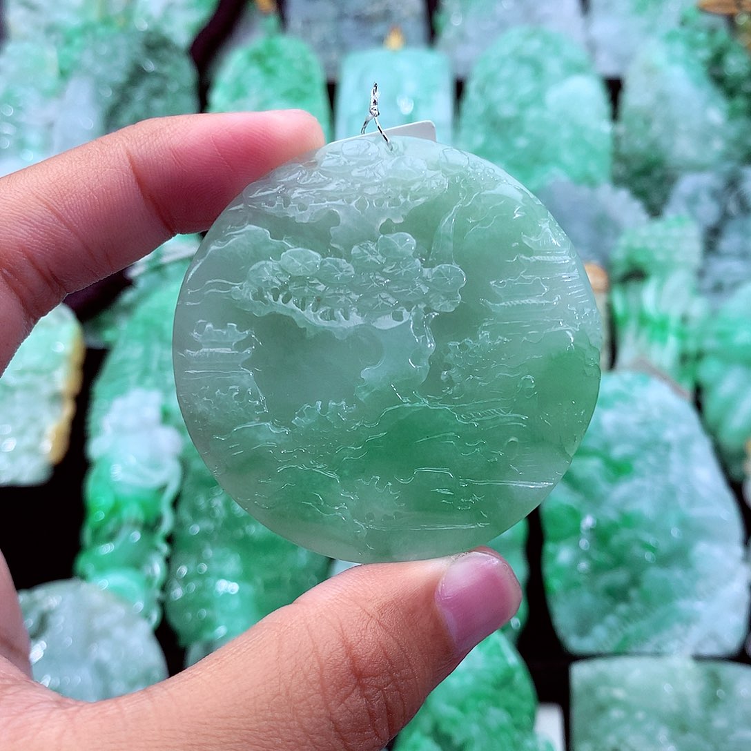 吊坠(不含链)未镶嵌翡翠