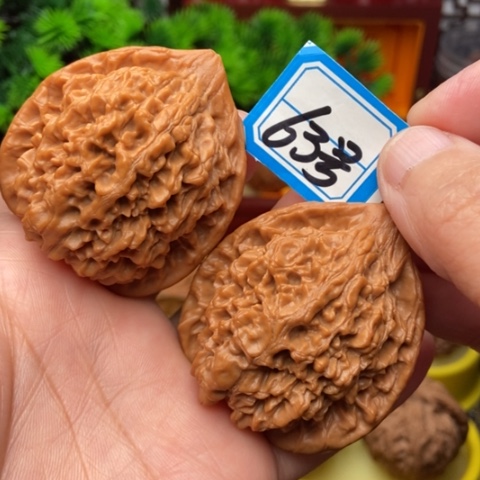 文玩核桃吊坠官帽47