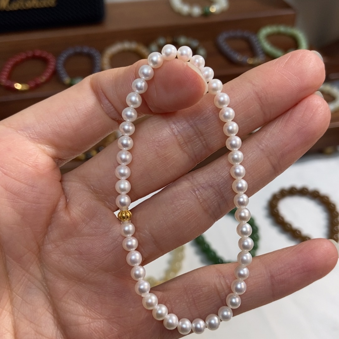淡水珍珠18K金镶嵌手绳4mm淡水珍珠